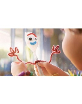 DISNEY Retira los Juguetes de "FORKY" Por Peligrosos para los Niños. 