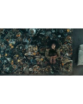 (El Hoyo) Se Alza como Triunfadora del Certamen en el Festival de Sitges. 