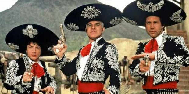 "Chris Hemsworth" Quiere hacer (Tres Amigos) con "Chris Evans y Robert Downey Jr". 