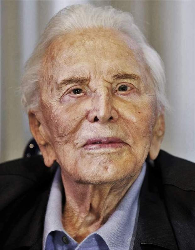 Cumple 103 Años "Kirk Douglas". Qué Película és Vuestra Preferida?. 