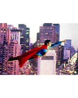 Se Cumplen 41 Años del primer vuelo de "Christopher Reeve" en la gran pantalla como (Superman). 