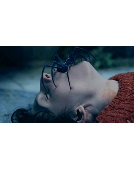 Trailer de (Otra vuelta de tuerca) Producida por "Steven Spielberg". 