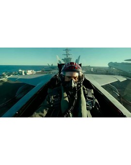 "Tom Cruise" Necesitó un permiso especial de la Marina para una escena de (Top Gun Maverick). 