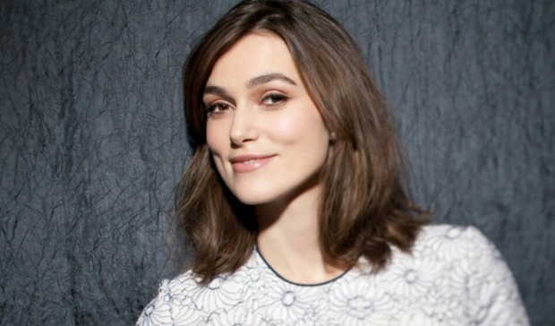 "Keira knightley" És Capaz de Tocar (Yesterday) con los Dientes y lo Demuestra. 
