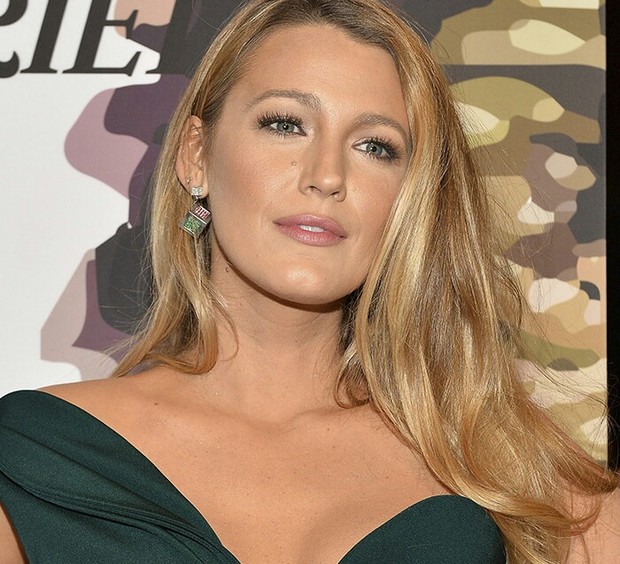 "Blake Lively" Protagonizará (Dark Days at the Magna Carta). 