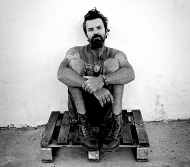 Fallece "Pau Donés" de (Jarabe de Palo). 