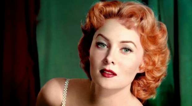 Muere "Rhonda Fleming" Reina del Tecnicolor y Estrella del Hollywood Dorado. 