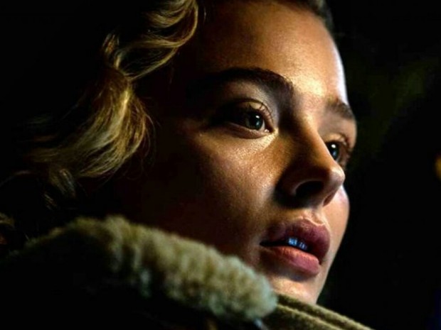 Trailer de (Shadow in the Cloud) con "Ghloë Grace Moretz". 