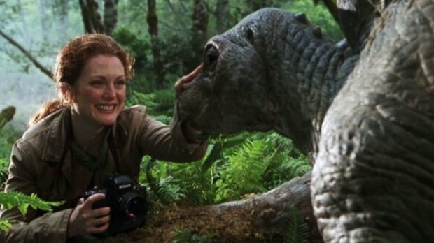 Por qué (Jurassic World - Dominion) Recupera a todas las Estrellas de la Saga salvo a Julian Moore? 
