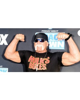"Hulk Hogan" Reacciona a los enormes brazos de "Chris Hemsworth" en (Thor 4).