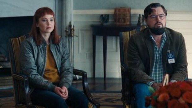 Trailer de (Don't Look Up)  con "Leonardo Di Caprio y Jennifer Lawrence". 