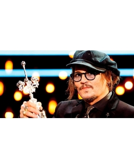 "Johnny Depp" Recibe con Humildad el Premio Donostia en San Sebastián.