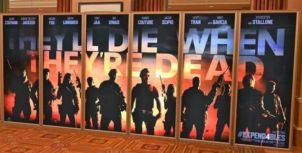 Primer Póster de (Los Mercenarios 4).