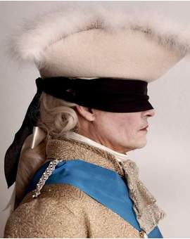 Imagen:"Johnny Depp como el Rey Louis XV".