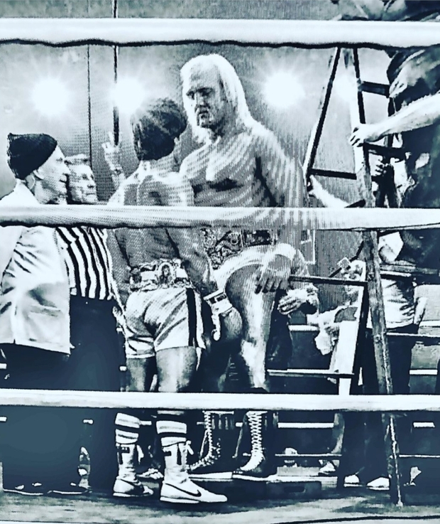 Imagen: El truco de altura de "Hulk Hogan con Sylvester Stallone".