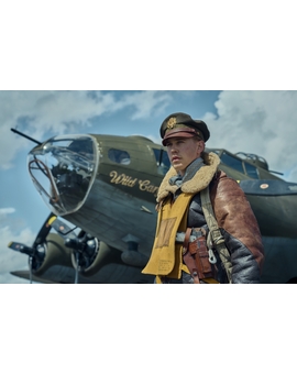 Primeras imágenes y fecha de (Los amos del aire), la nueva miniserie bélica de Steven Spielberg.