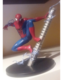Figura de Spiderman comprada en la Gamepolis de Malaga