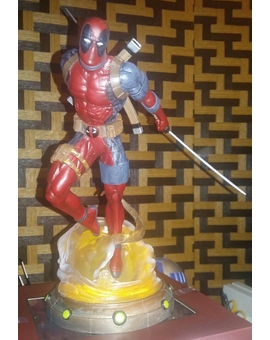 Figura Deadpool 2/5 Freakcon