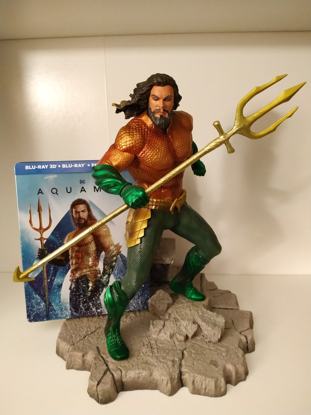 Figura Aquaman (Gallery) 