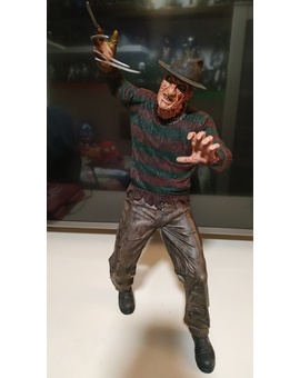 Freddy Krueger de Neca 48cm