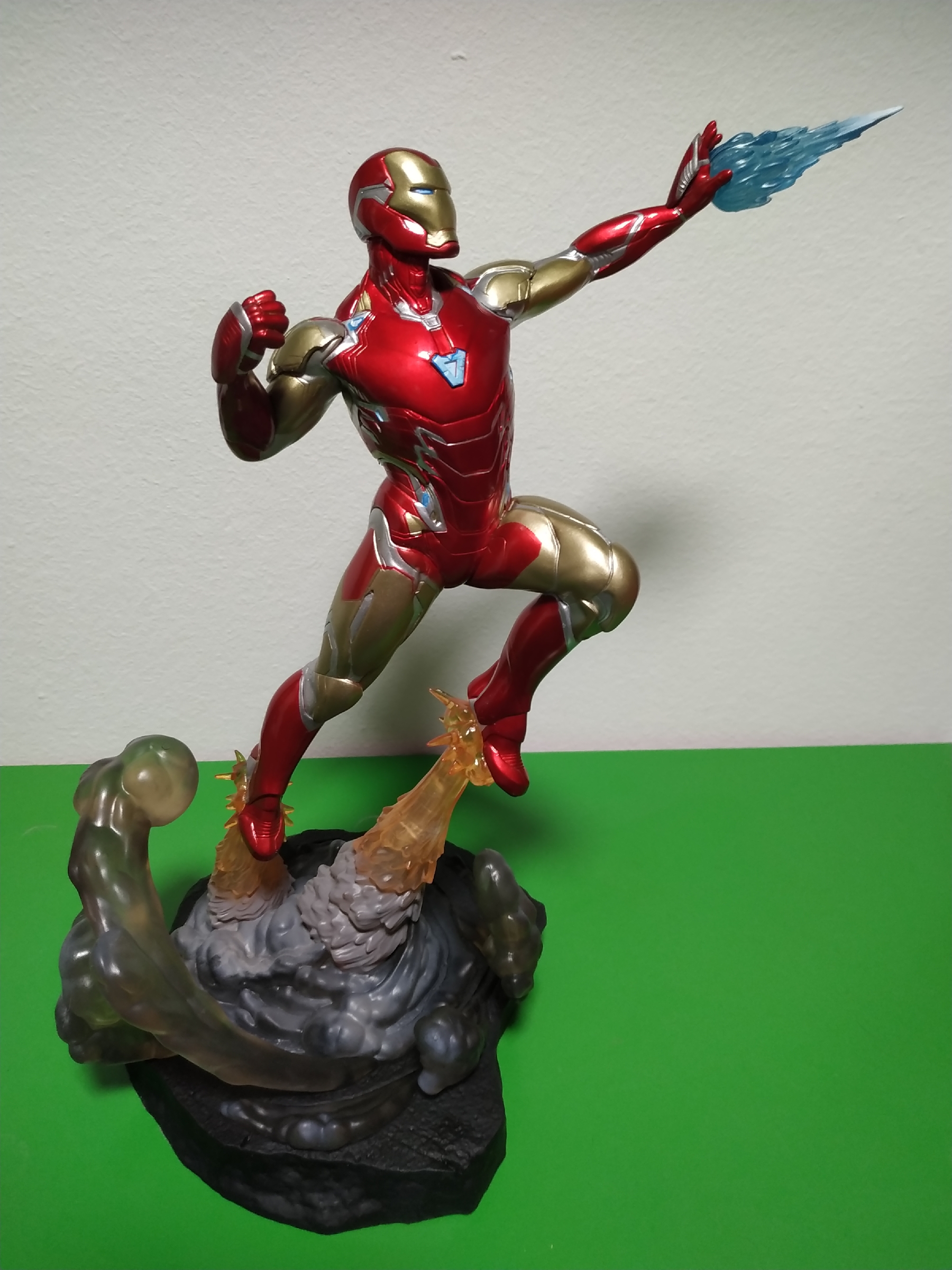 Condimento FALSO Colonial Mí nueva figura de Iron Man de Gallery