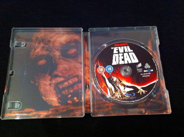 Primera compra en Zavvi - Evil Dead