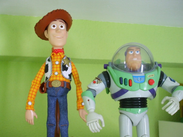 Un par de amigos mios Woody y buzz 
