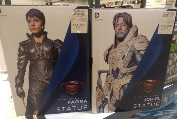 Esculturas de Man of steel en oferta en ECI