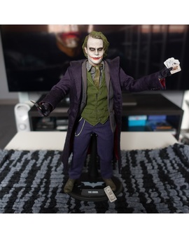 Unboxing Joker Hot toys [video]