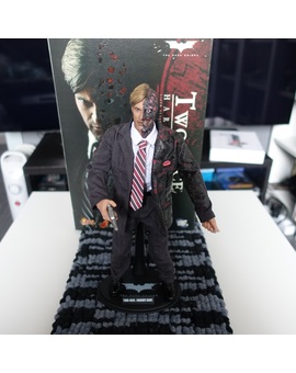 Unboxing Two Face [video]