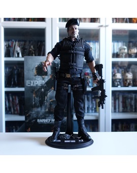 Hot Toys de Barney Ross (Mercenaios 2) Video