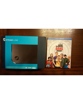 Primeras compras -más bien llegadas- del año. 1er envío, 1 Edición