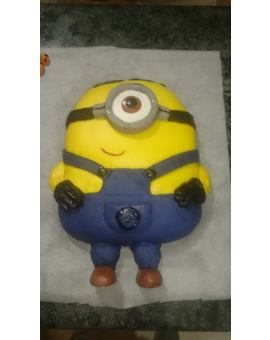 Minion cake.