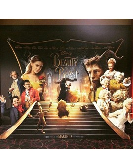 Display de Beauty and the Beast (live action)