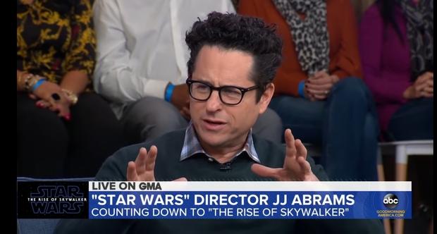 JJ Abrams cuenta que la película está terminada desde ayer y como una copia del guión llegó a eBay 