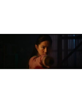Mulan - Commander & A Tale of Many (Featurette)