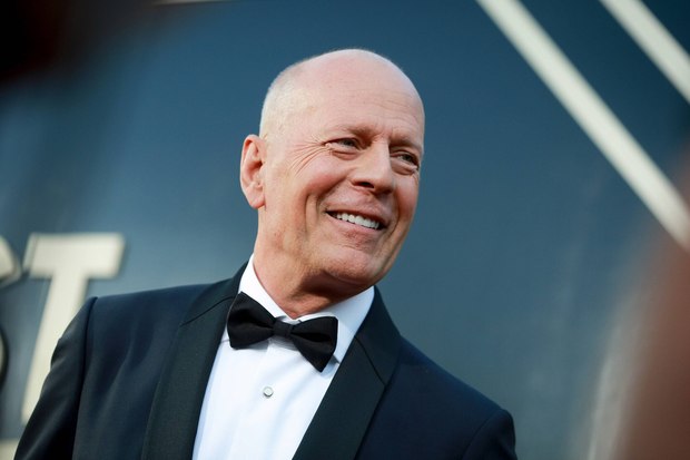 Bruce Willis se retira por enfermedad 