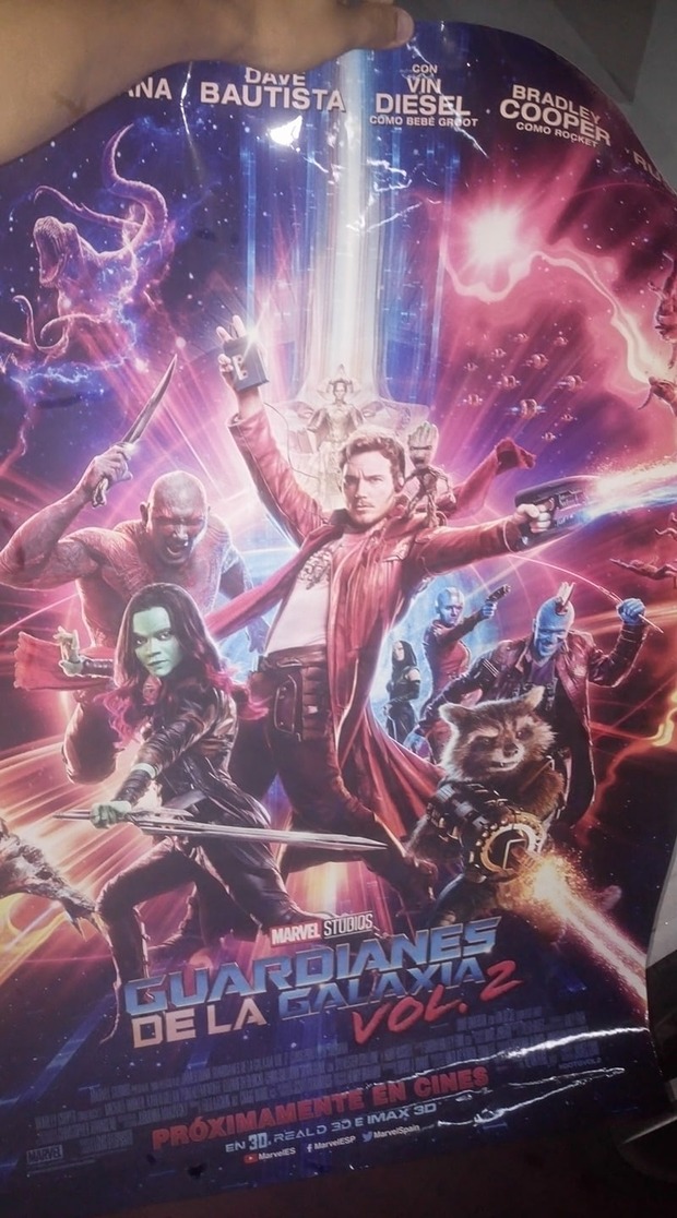 Hoy fui por el al cine 