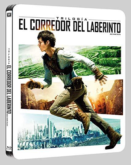 steelbook con pegatinas????, en serio???
