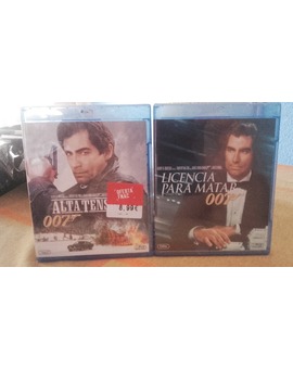 Con estas, completo mi colección de Bond...James Bond
