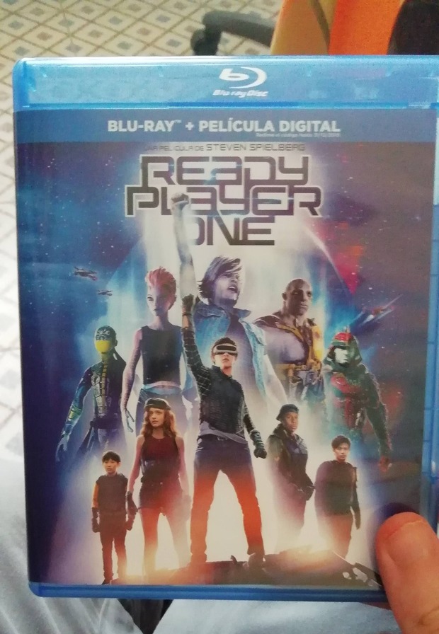 Recién llegada de Amazon.es. Me han hablado bien de esta pelicula, a ver que tal es.