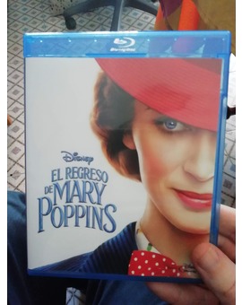 Y con esta, ya tengo la trilogia de Mary Poppins. A ver que tal es