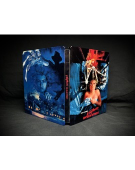 A NIGHTMARE ON ELM STREET custom steelbook by @mastersofsteel en Instagram 