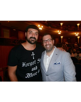 Con Christopher Lennertz
