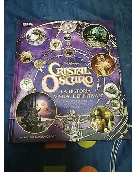 Fotos del libro Cristal Oscuro La historia visual definitiva