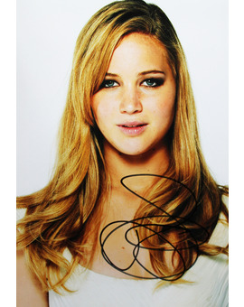 Firma: Jennifer Lawrence