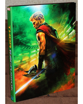 Custom slipcover Thor Ragnarok trasera