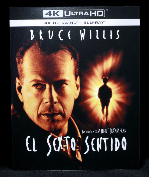 Custom slipcover El Sexto Sentido