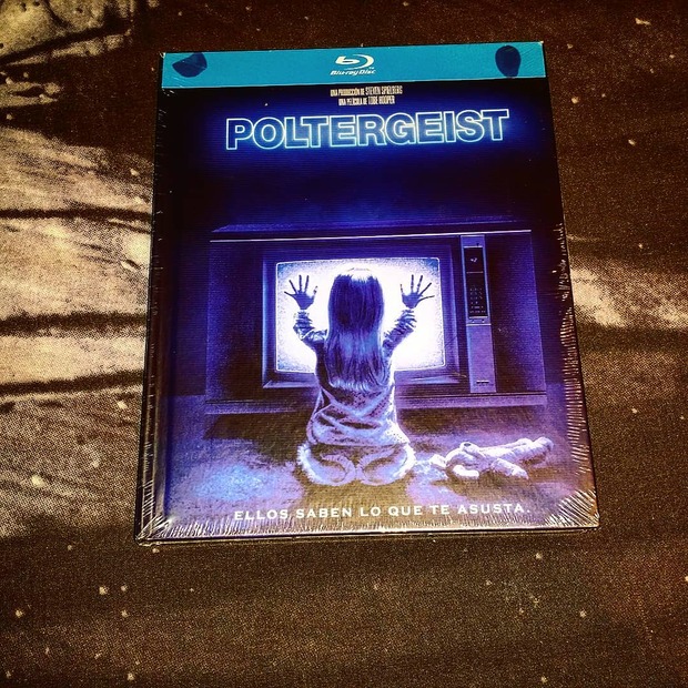 Poltergeist Digibook