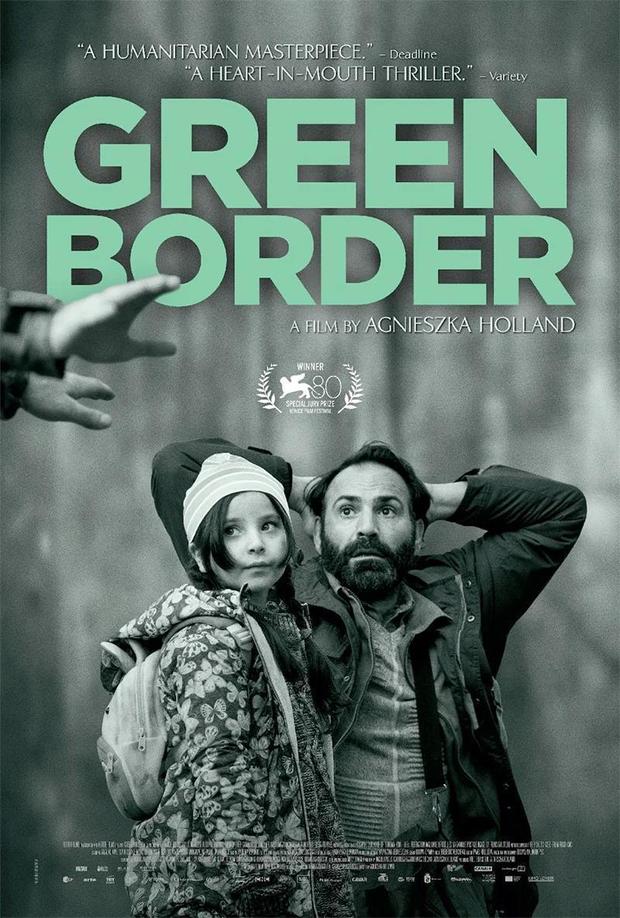 Green border. En octubre en formato físico